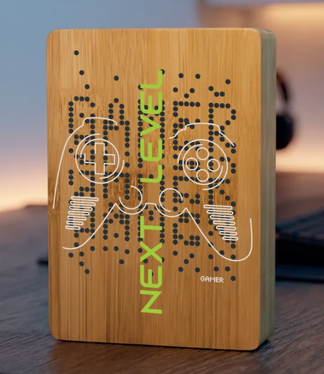 B-H311-313 awards van hout (bamboe) tot 17 cm hoog