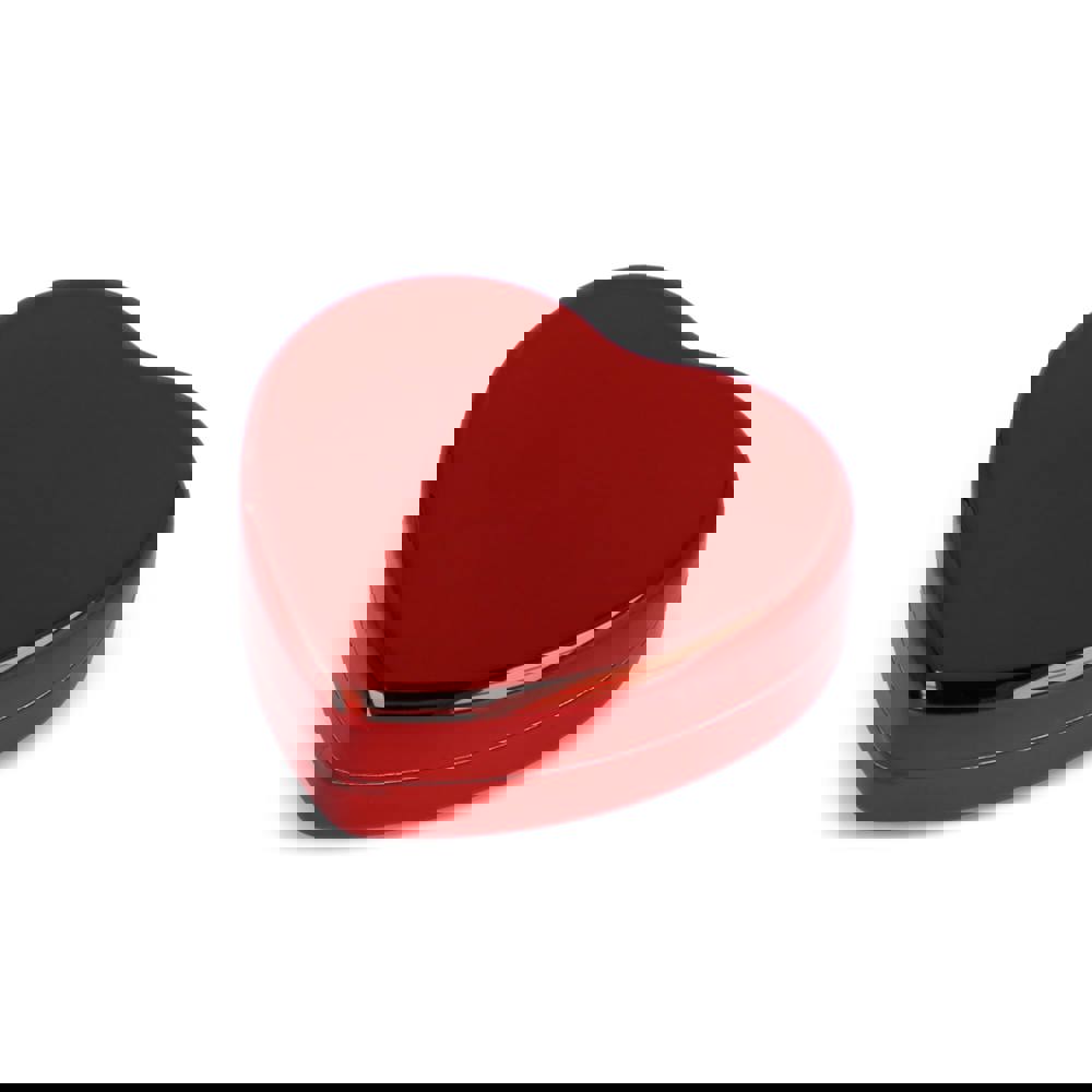 Platte metallic lippenbalsem in hartvorm