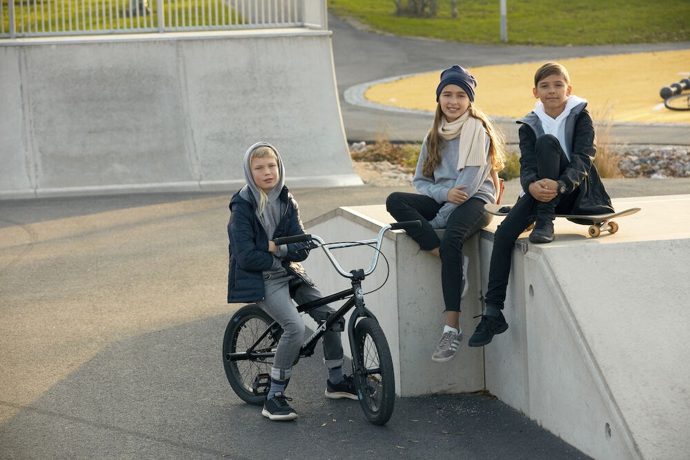 Clique - Basic Roundneck Junior Kobalt 150-160