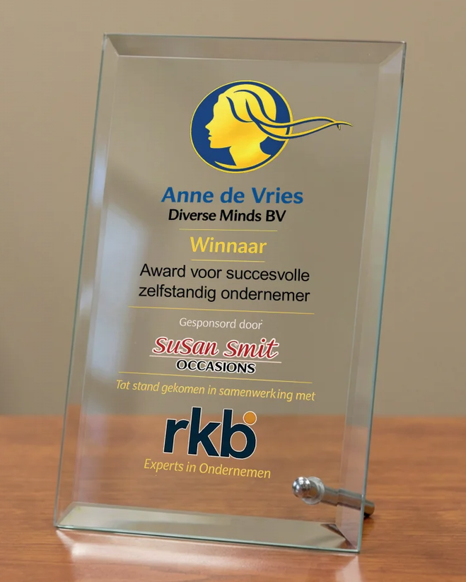 B-W201-205 awards van glas tot 23 cm hoog