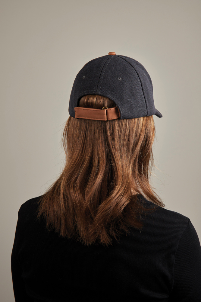 VINGA Bosler AWARE™ recycled canvas cap