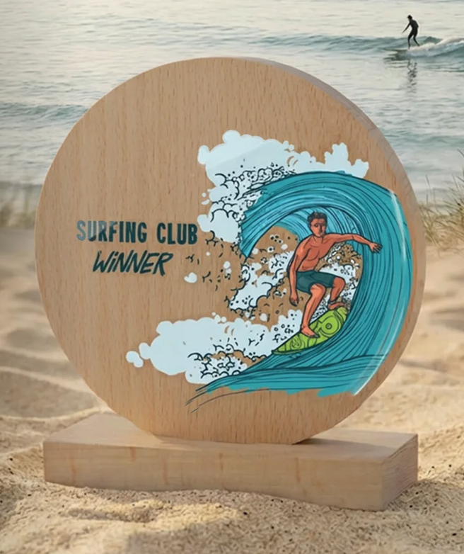 B-H381-383 awards van hout tot 19,5 cm hoog