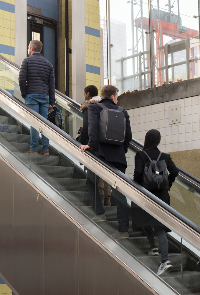 Swiss Peak AWARE™ anti-diefstal 15,6" laptop rugzak