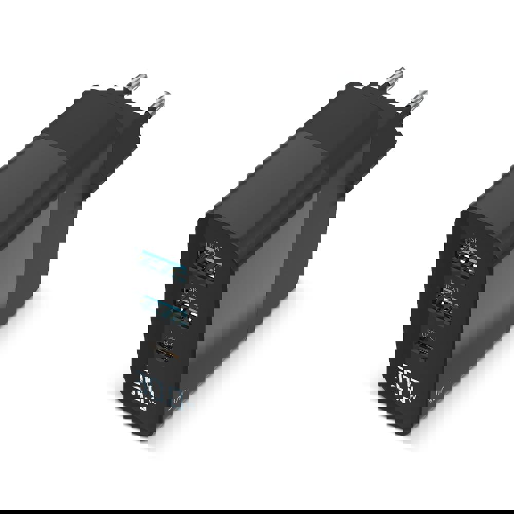 Sitecom CH-1001 30W GaN Power Delivery Wall Charger with LED display